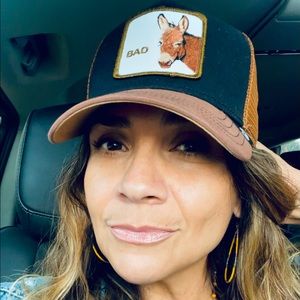 Meet your Posher, Marcy